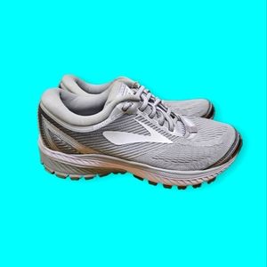 Brooks Ghost 10 Women's Sz 8 Medium (B) Running Shoes Silver 1202461B144